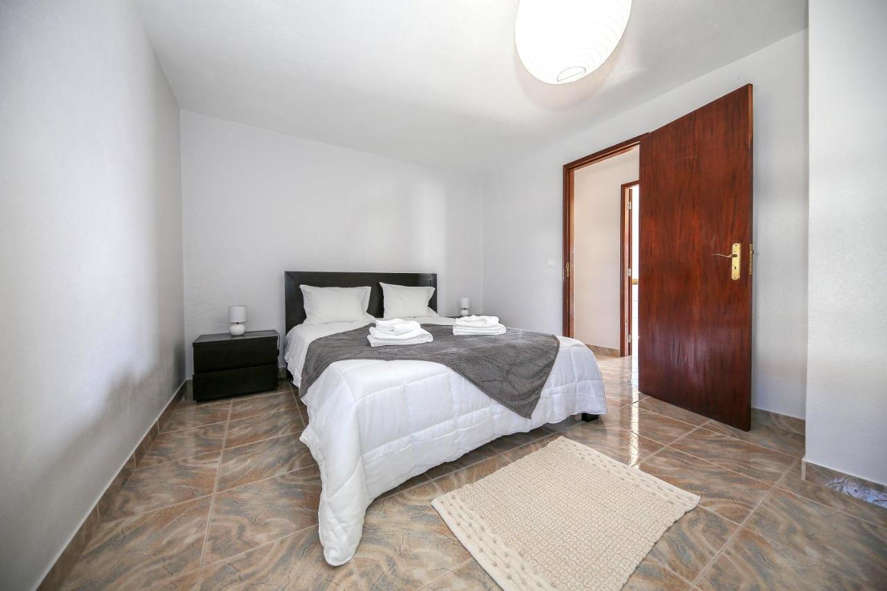 Moradia Marques Villa Назаре Екстериор снимка
